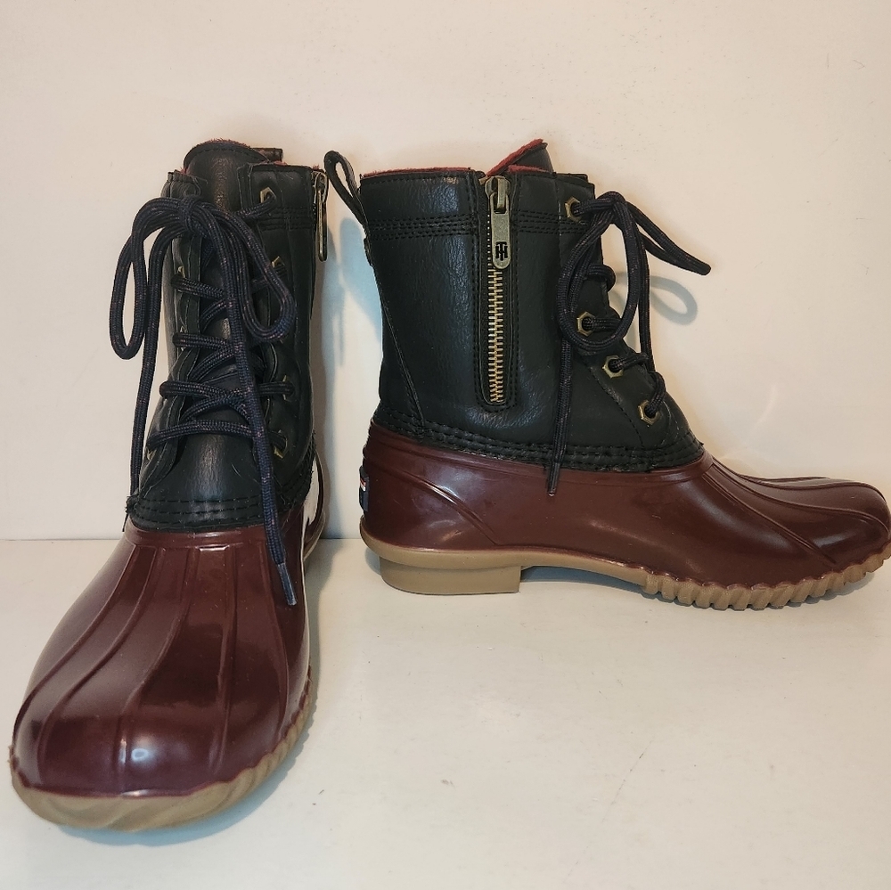 Used Tommy Hilfiger Black and Red Rain Duck Marine Boots Women’s 6 - Picture 2 of 16